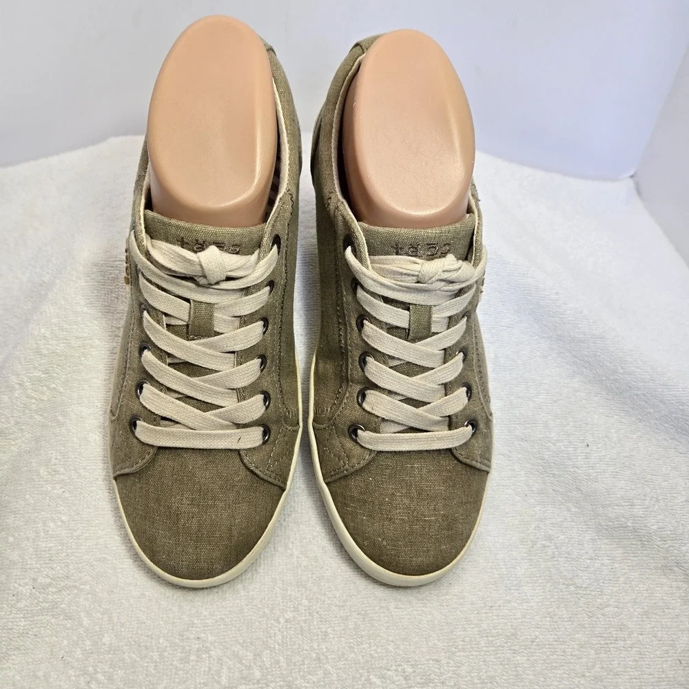 Taos Star Sneakers Womens 9 Khaki Canvas Lace Up Comfort Walking Shoes STA-1284